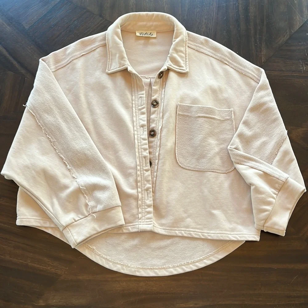 Shacket - Picture 1 of 1